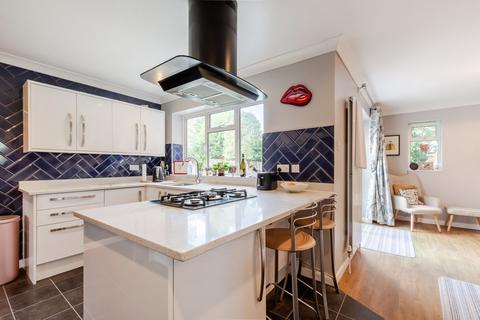 13 Denberry Drive, Sidcup, DA14 4LB