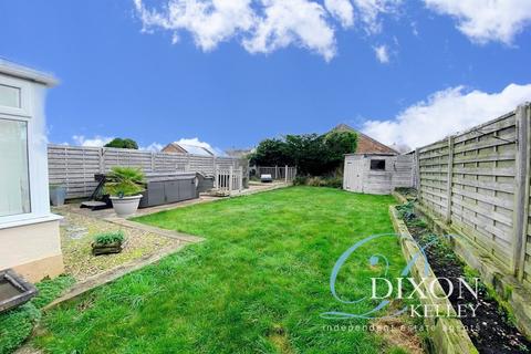 2 bedroom detached bungalow for sale, Durdells Avenue, Bournemouth