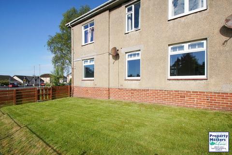 3 bedroom flat to rent, Woodbank Road, Crosshouse, KA2 0ET