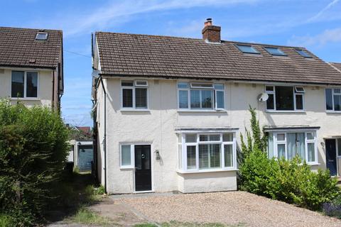 23 Lodge Close, Fetcham, Leatherhead, KT22 9QZ