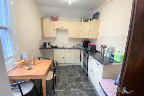 House share to rent, Caradoc Road, Aberystwyth