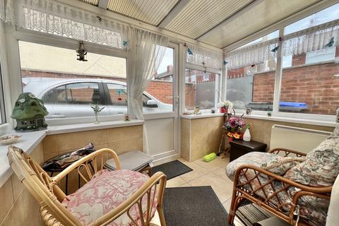 2 bedroom detached bungalow for sale, Whittaker Avenue, Layton FY3