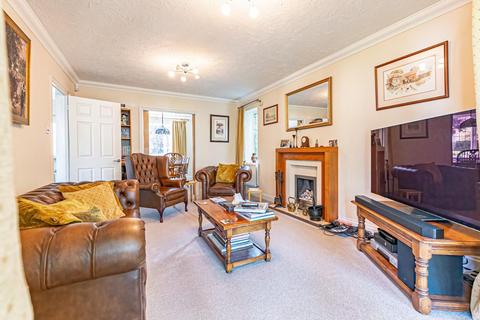 4 bedroom detached house for sale, Castlefields, Stoke Mandeville, Aylesbury