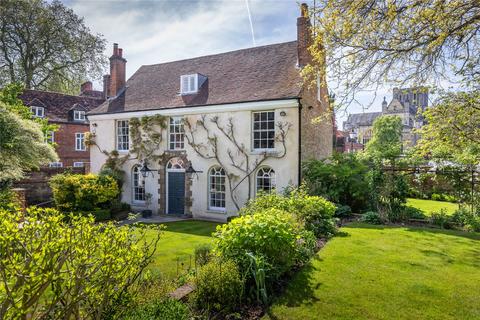 5 bedroom detached house for sale, Colebrook Street, Winchester, Hampshire, SO23