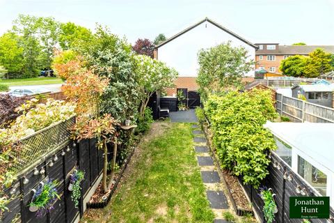 27 Mill Close, Buntingford, SG9 9SZ