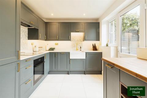 27 Mill Close, Buntingford, SG9 9SZ