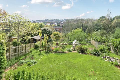 51 Birchy Barton Hill, Exeter, EX1 3EX