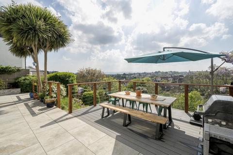 51 Birchy Barton Hill, Exeter, EX1 3EX