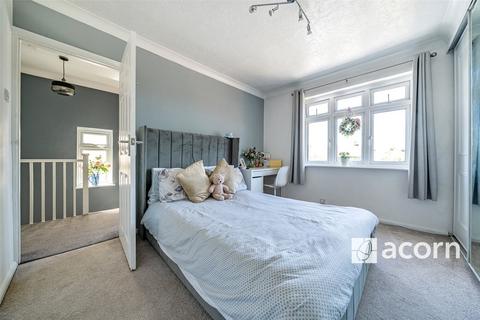 94 North Road, Dartford, DA1 3NB