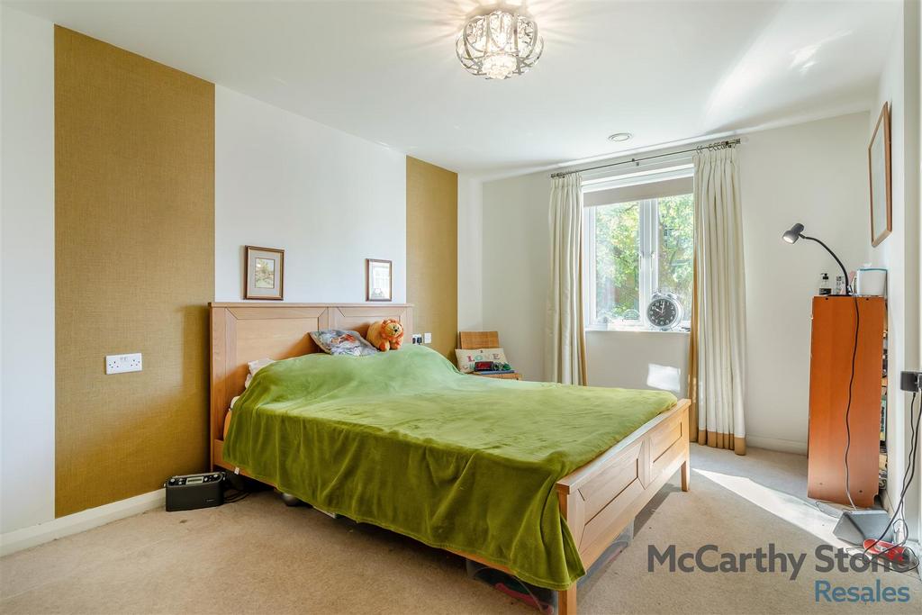 8645243-interior01.jpg
