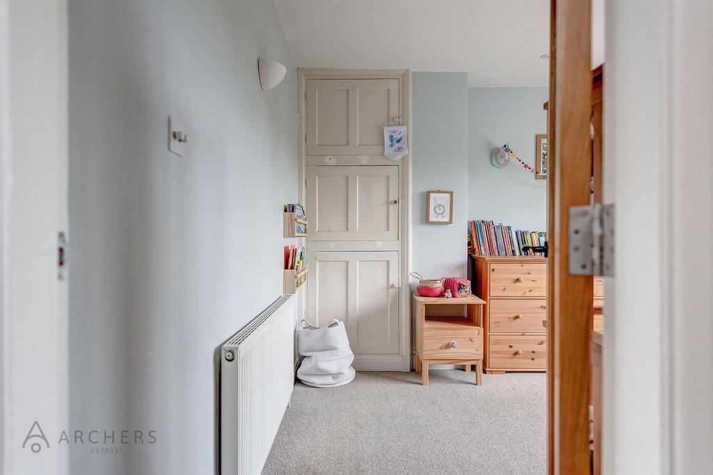 5 Toftwood Ave(Interior)(20of41).jpg