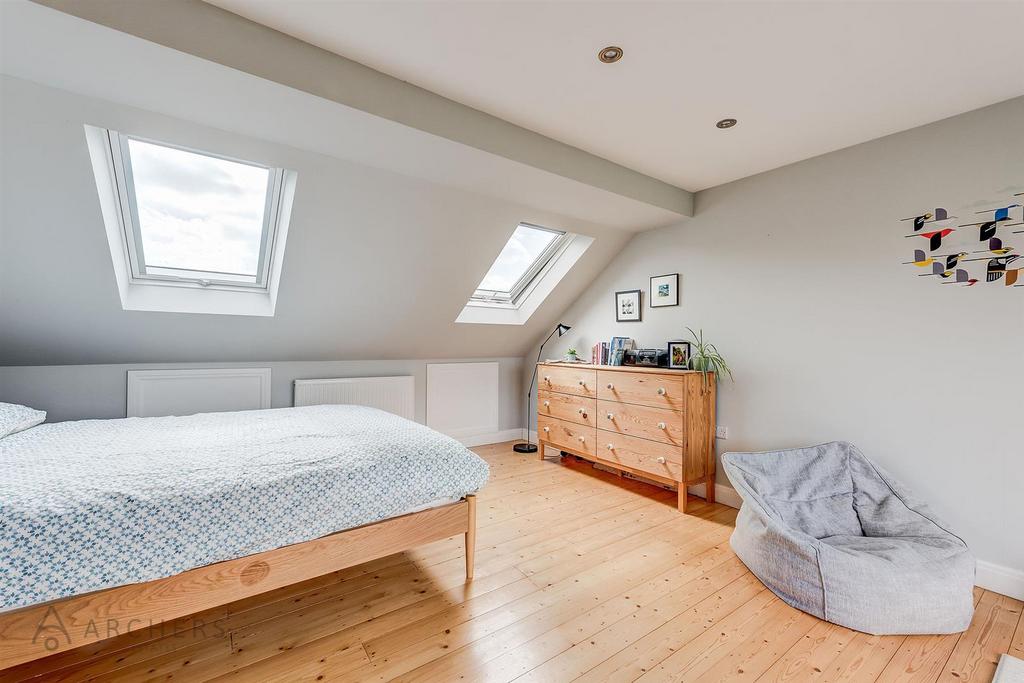 5 Toftwood Ave(Interior)(33of41).jpg