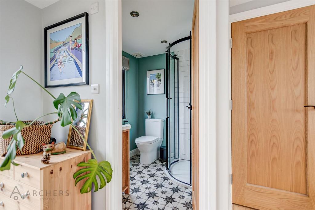 5 Toftwood Ave(Interior)(37of41).jpg