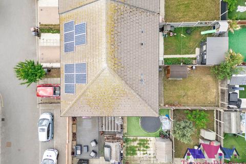 3 bedroom detached house for sale, Ypres Place, Dagenham RM9