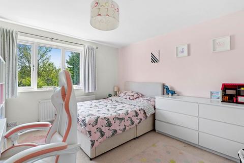 2 Hardwicke Close, Worcester, WR2 5NX