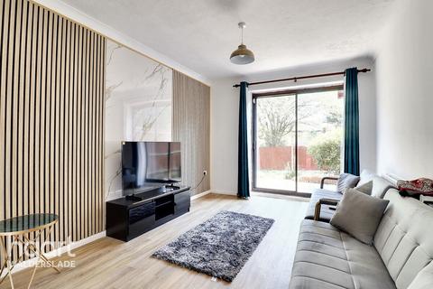 Brendon Avenue, Chatham