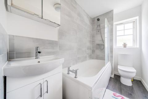 10 Northdown Road, Welling, DA16 1NA