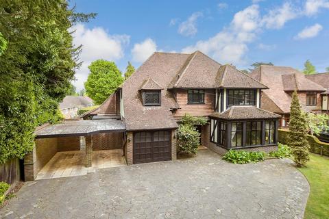 82 Whyteleafe Road, Caterham, CR3 5EF