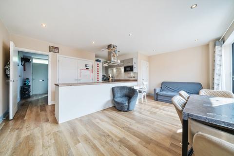 2 bedroom maisonette for sale, Loampit Road, Erith