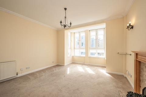 26/12 Fettes Row, Edinburgh, EH3 6RL
