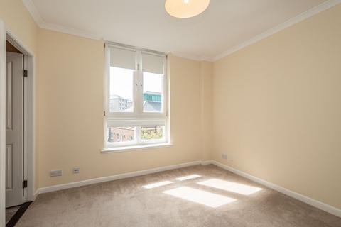 26/12 Fettes Row, Edinburgh, EH3 6RL