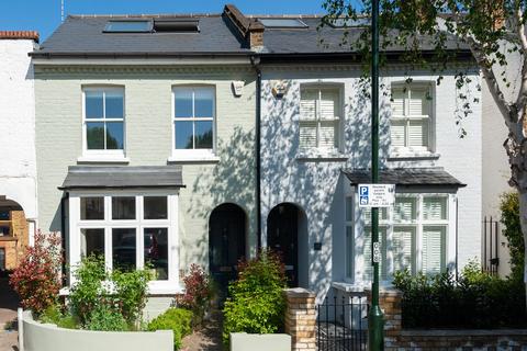71 South Western Road, Twickenham, TW1 1LG