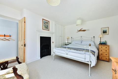 Vine Cottage Armada Road, Cawsand, Torpoint, PL10 1PQ