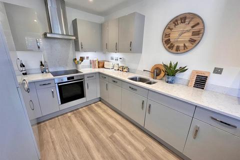 2 bedroom mews for sale, Worthington Place, Wilmslow