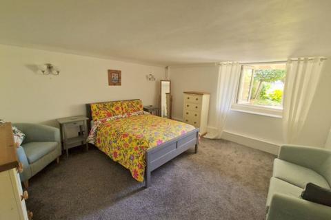 3 bedroom flat for sale, Trefusis Terrace, Exmouth, EX8 2AX