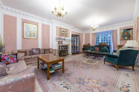 undefined, Winnington Road, N2