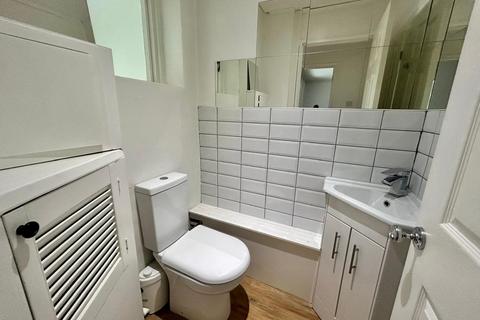 undefined, Maidstone Road, Kent, ME1