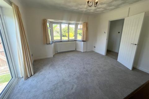 16 Station Road, Harleston, IP20 9ES
