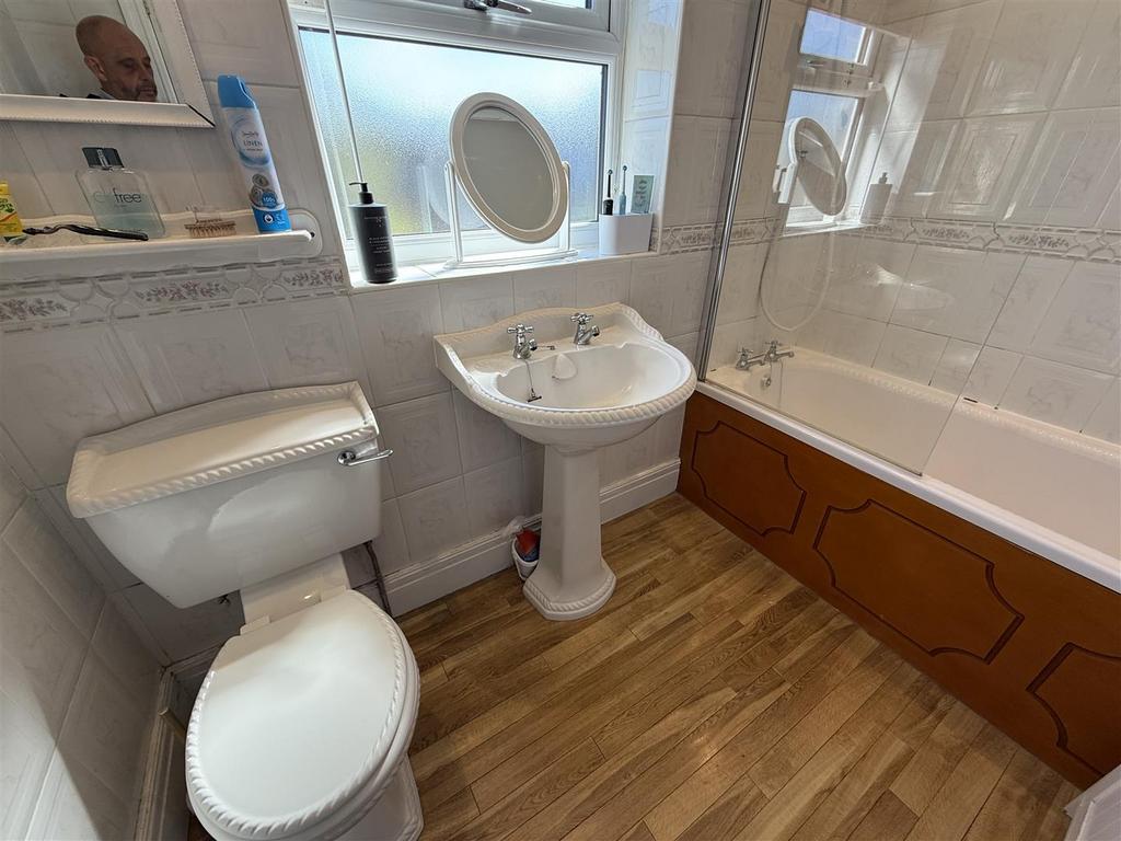 BATHROOM &amp; WC