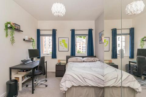 2 bedroom flat for sale, Redcliff Backs, Redcliffe