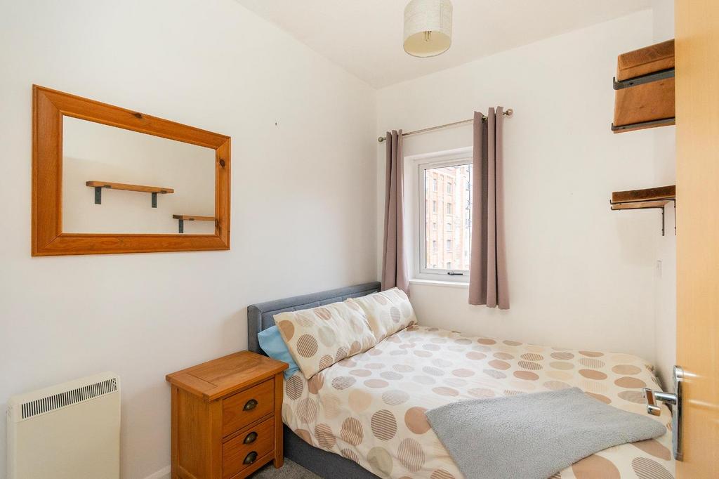 0 G6 CRE - Bedroom H.jpg