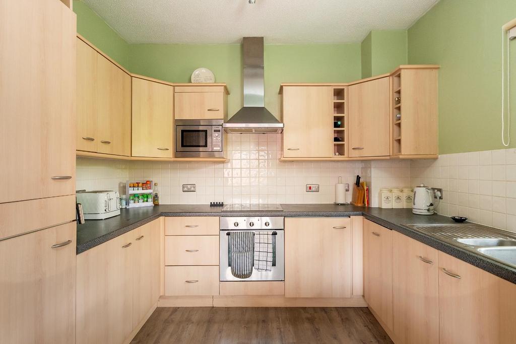 0 G6 CRE - Kitchen B.jpg