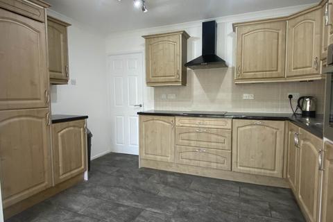 4 bedroom semi-detached house for sale, Farholme, Royton