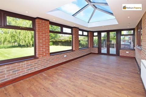 4 bedroom detached house for sale, Blithe View, Stoke-On-Trent ST11
