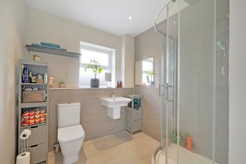 145c Windmill Road, Croydon, CR0 2XT
