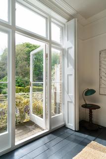 18 Fox Hill, London, SE19 2UU
