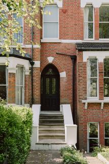 18 Fox Hill, London, SE19 2UU