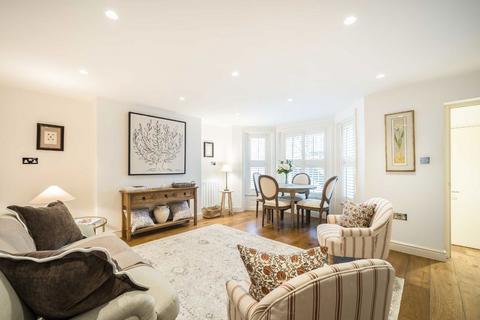 Cheyne Walk, London SW10
