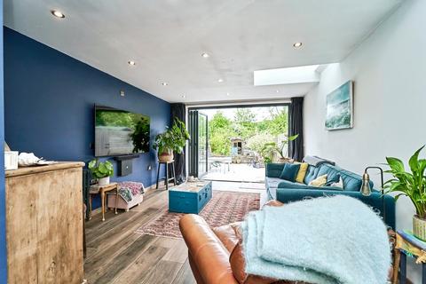 3 bedroom semi-detached house for sale, Severnside, Bridgnorth WV15