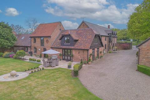 5 bedroom barn conversion for sale, Lapworth Street, Lowsonford, B95