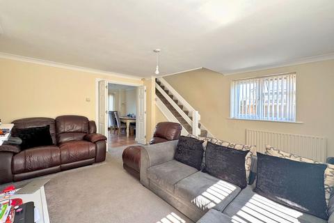 18 Calder Vale, Bletchley, Milton Keynes, MK3 7PN