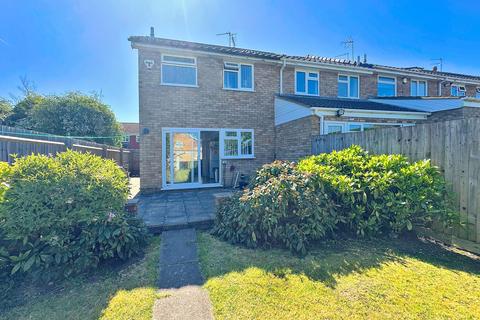 18 Calder Vale, Bletchley, Milton Keynes, MK3 7PN