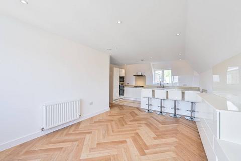 3 bedroom flat to rent, Guardhouse Way, Mill Hill East, London, NW7