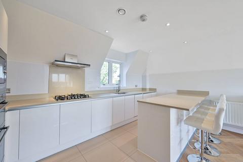 3 bedroom flat to rent, Guardhouse Way, Mill Hill East, London, NW7