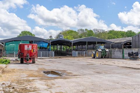 Farm for sale, Overton, Basingstoke, Hampshire, RG25