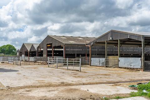 Farm for sale, Overton, Basingstoke, Hampshire, RG25
